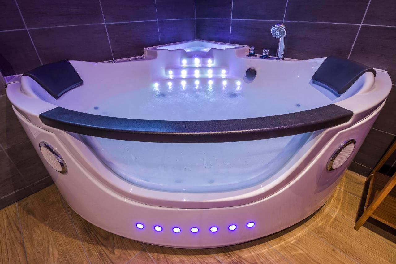 Escapade En Bord De Mer Avec Sauna Et Spa Prives 비닉 외부 사진
